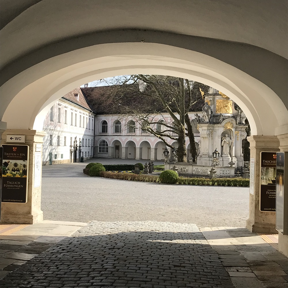 Stift Heiligenkreuz