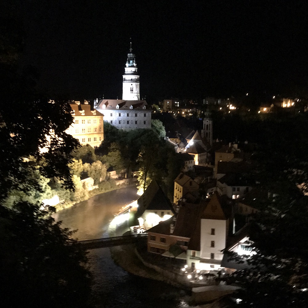 Schloss Krumau bei Nacht