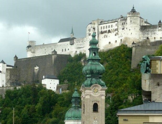Salzburg St.-Peter-mit-Festung